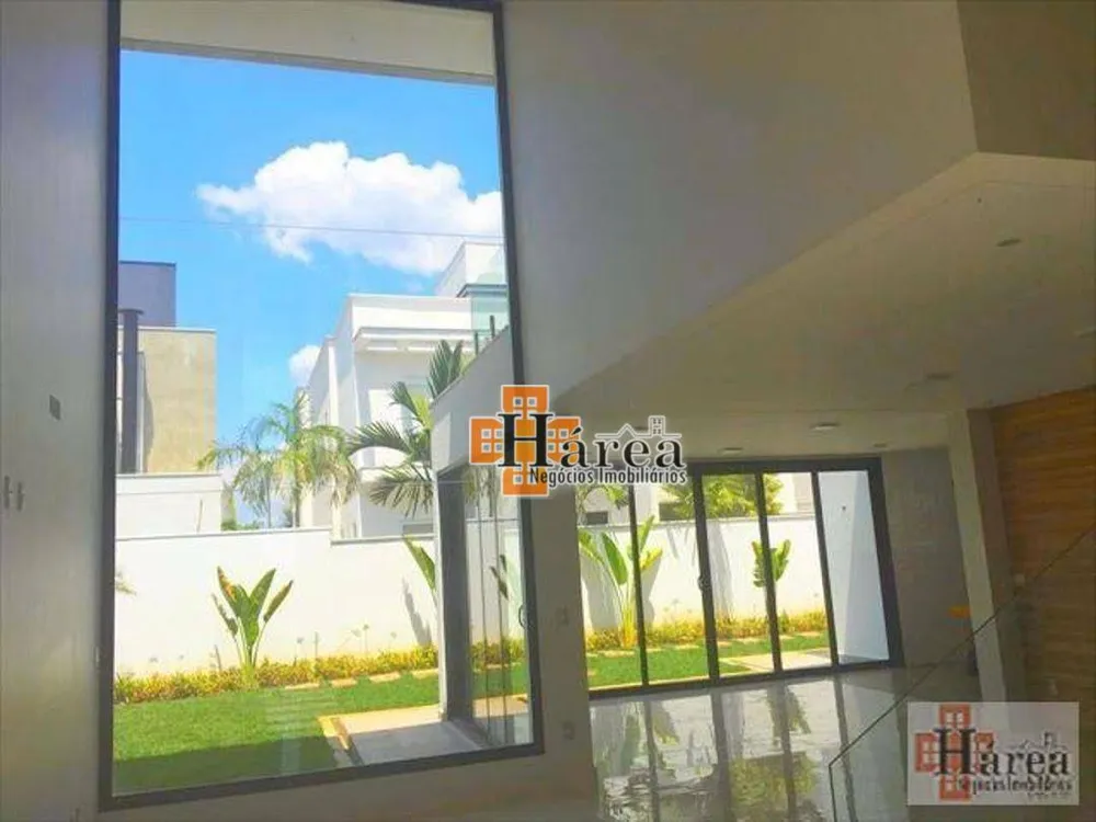 Sobrado, 4 quartos, 335 m² - Foto 1