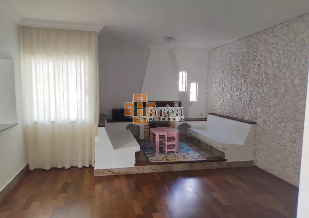 Casa à venda e aluguel com 3 quartos, 360m² - Foto 8