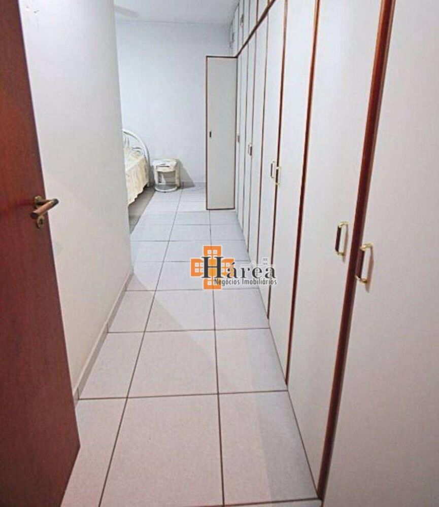 Apartamento à venda com 3 quartos, 120m² - Foto 9