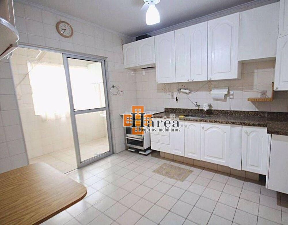 Apartamento à venda com 3 quartos, 120m² - Foto 16