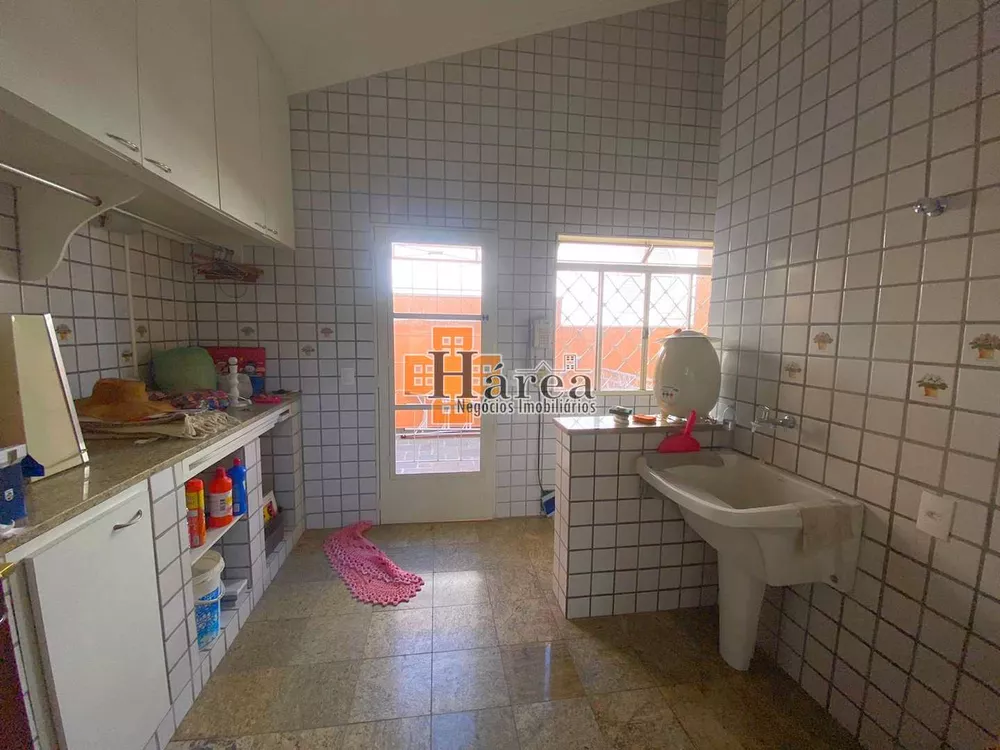 Sobrado à venda com 3 quartos, 360m² - Foto 9