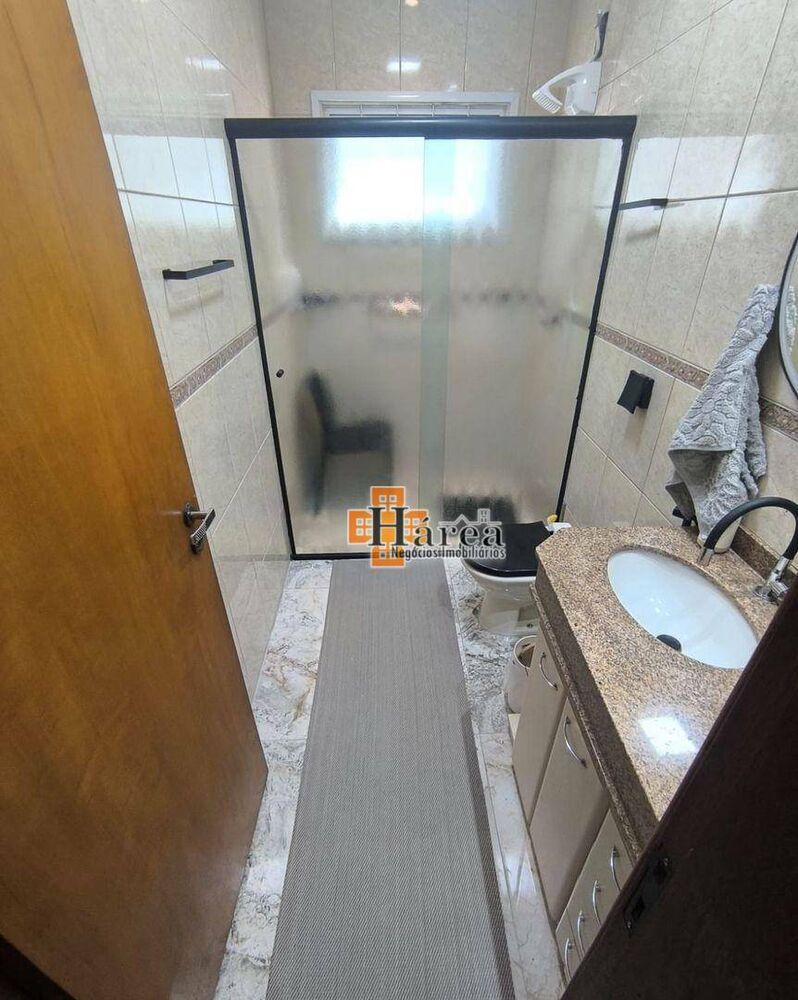 Casa, 3 quartos, 181 m² - Foto 4