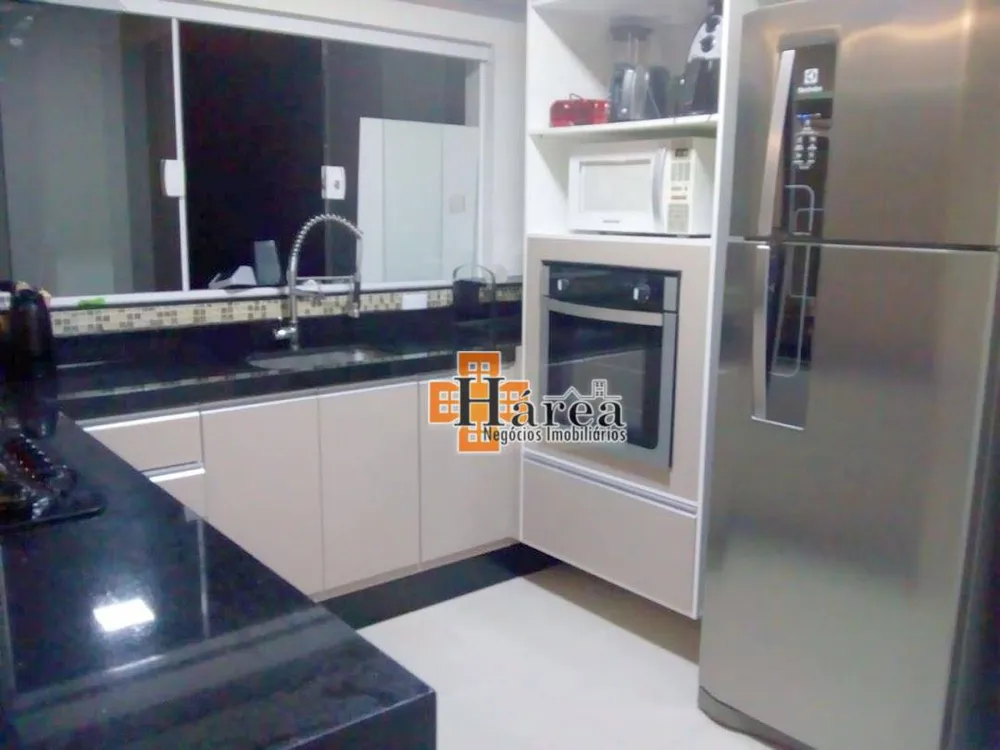 Sobrado, 3 quartos, 268 m² - Foto 7