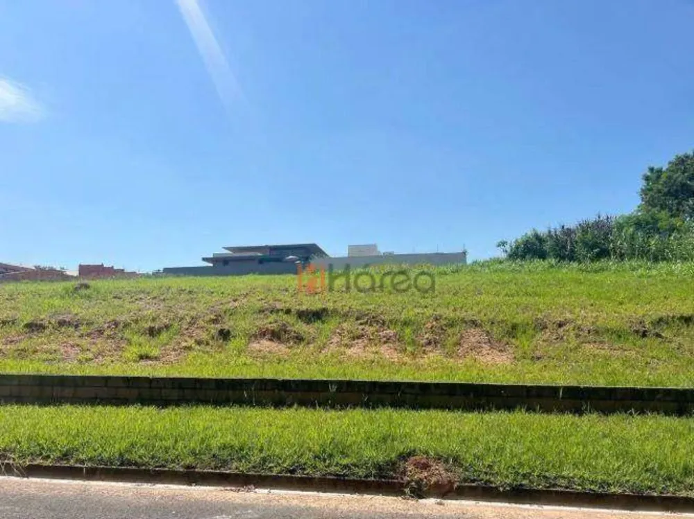 Loteamento e Condomínio, 1000 m² - Foto 1