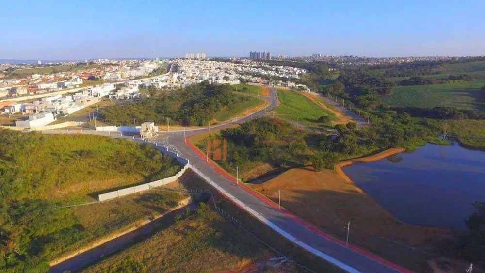 Loteamento e Condomínio, 215 m² - Foto 1