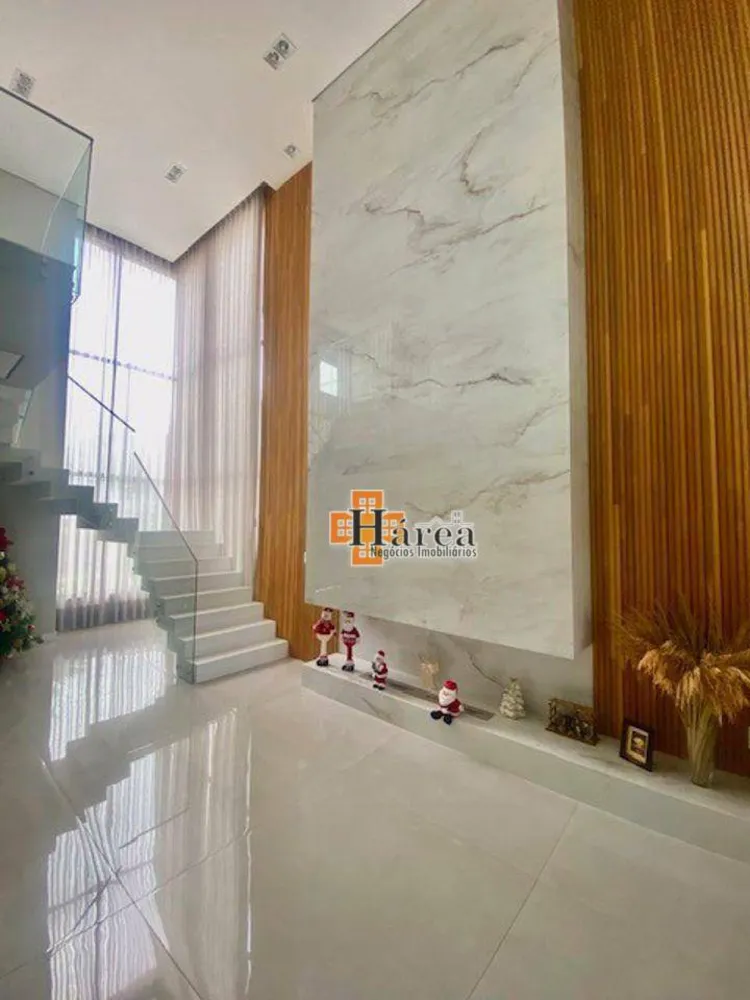 Sobrado, 3 quartos, 347 m² - Foto 2