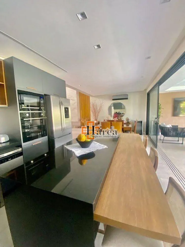 Sobrado, 3 quartos, 347 m² - Foto 8