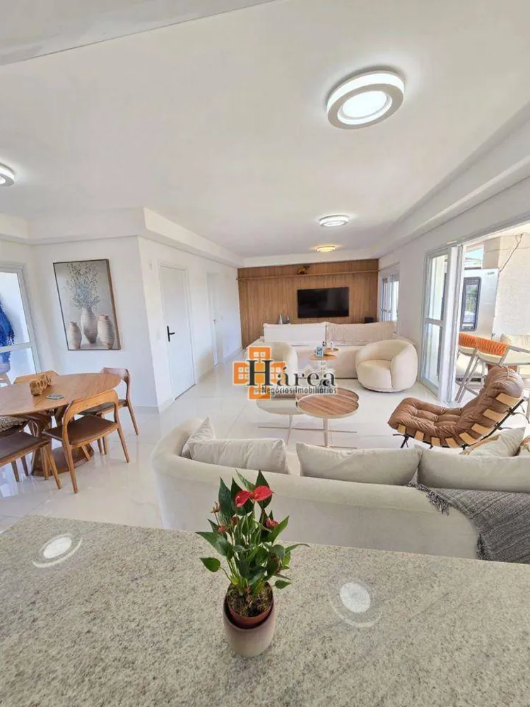 Apartamento, 3 quartos, 166 m² - Foto 1