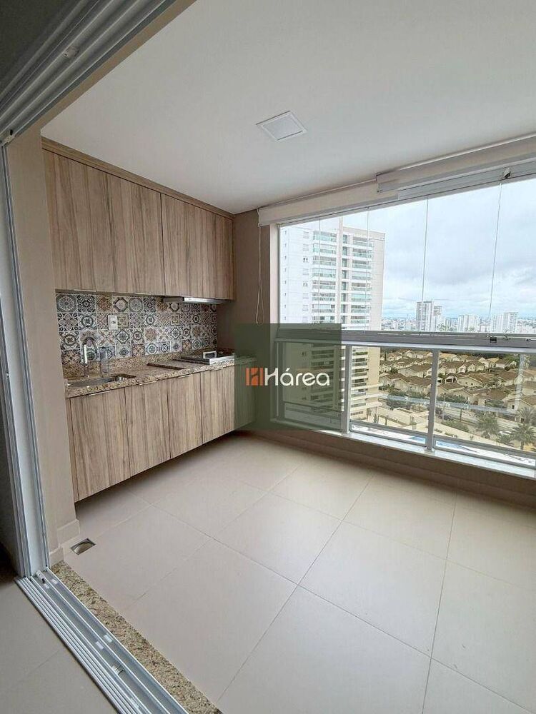 Apartamento à venda com 3 quartos, 97m² - Foto 1
