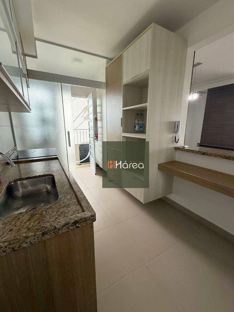 Apartamento à venda com 3 quartos, 97m² - Foto 7