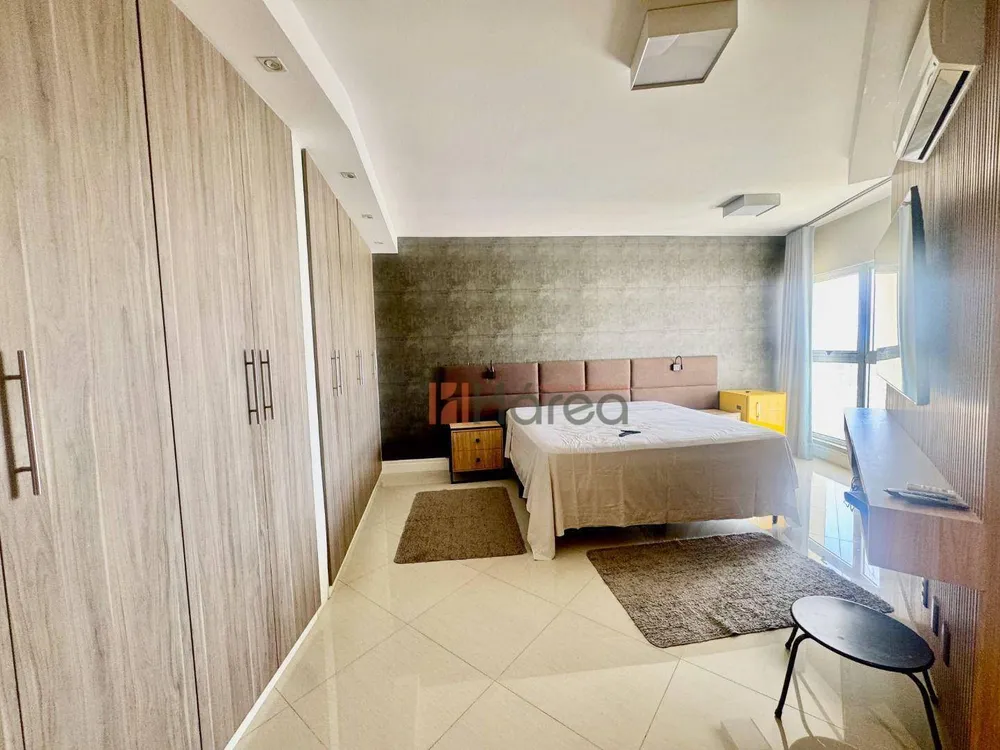 Apartamento, 3 quartos, 196 m² - Foto 9