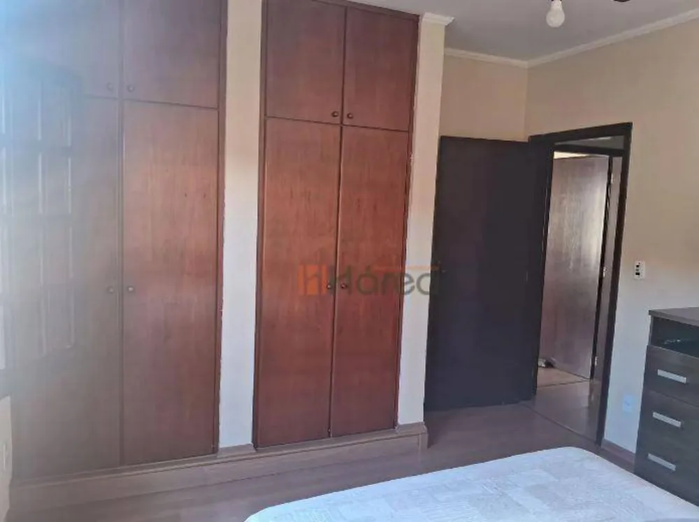 Casa, 3 quartos, 293 m² - Foto 4