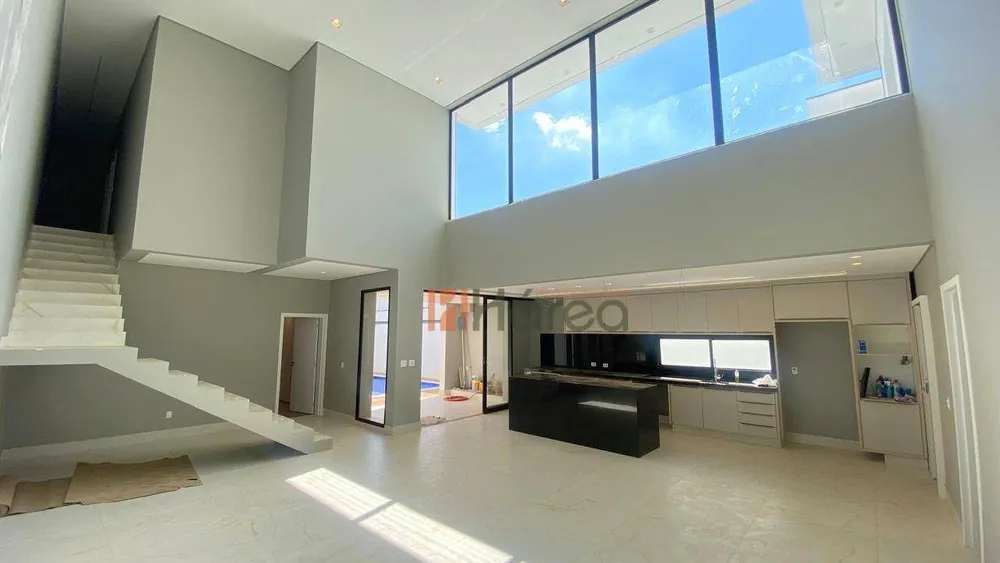 Sobrado, 3 quartos, 290 m² - Foto 1