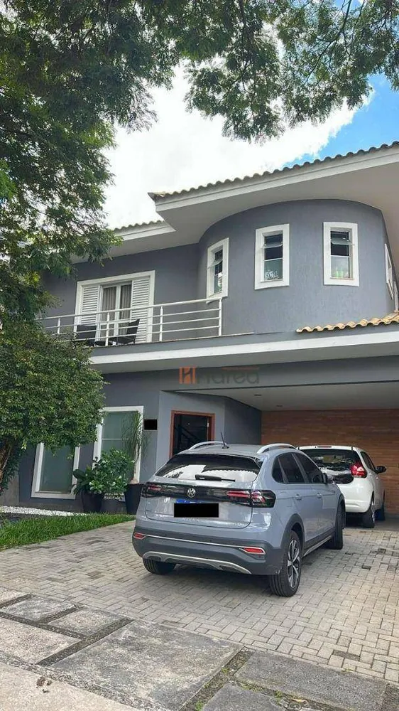 Sobrado, 3 quartos, 310 m² - Foto 1
