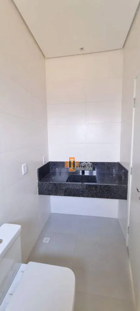 Sobrado, 3 quartos, 204 m² - Foto 1