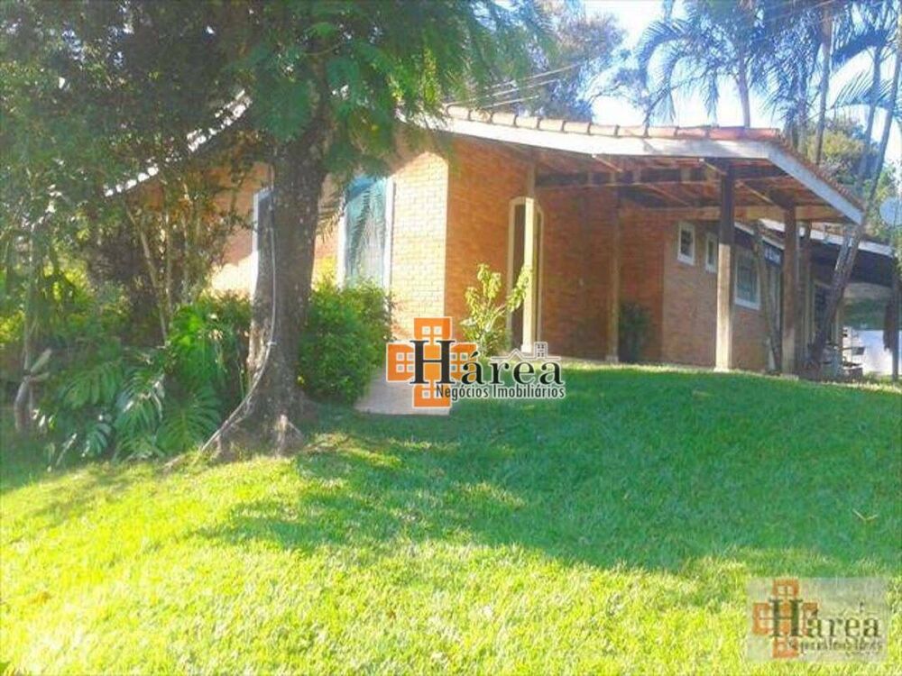 Chácara à venda com 3 quartos, 450m² - Foto 2