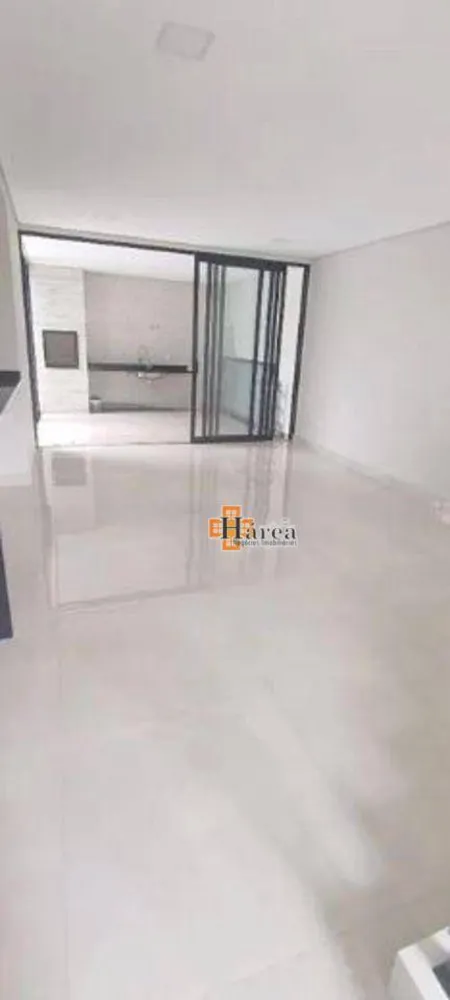 Sobrado, 3 quartos, 232 m² - Foto 2