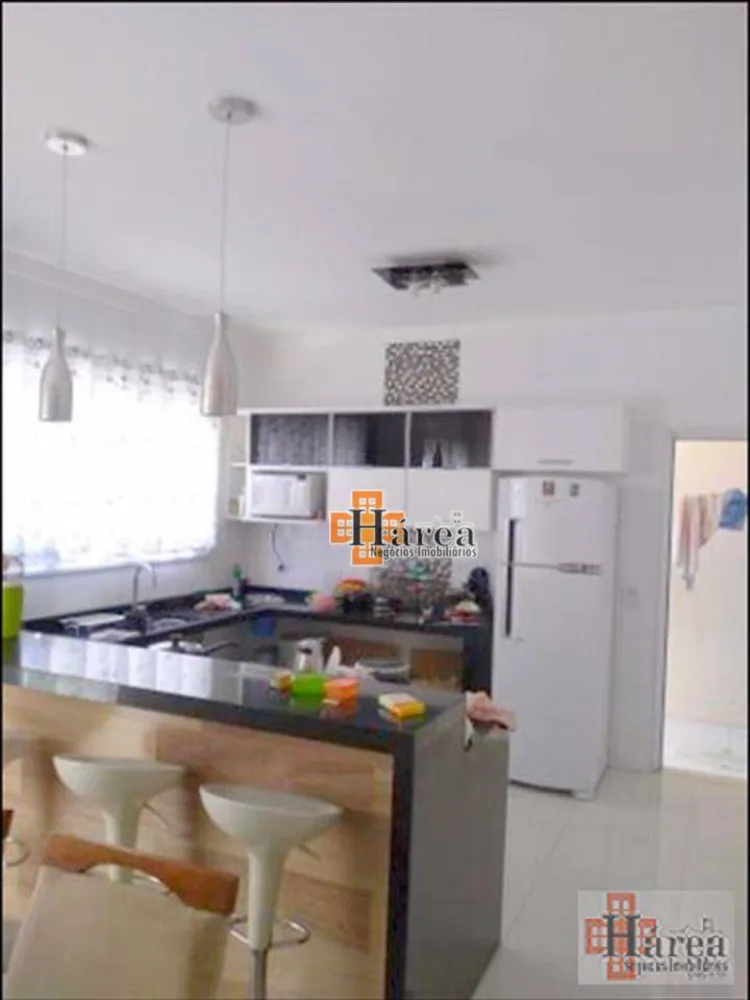 Casa, 3 quartos, 191 m² - Foto 2