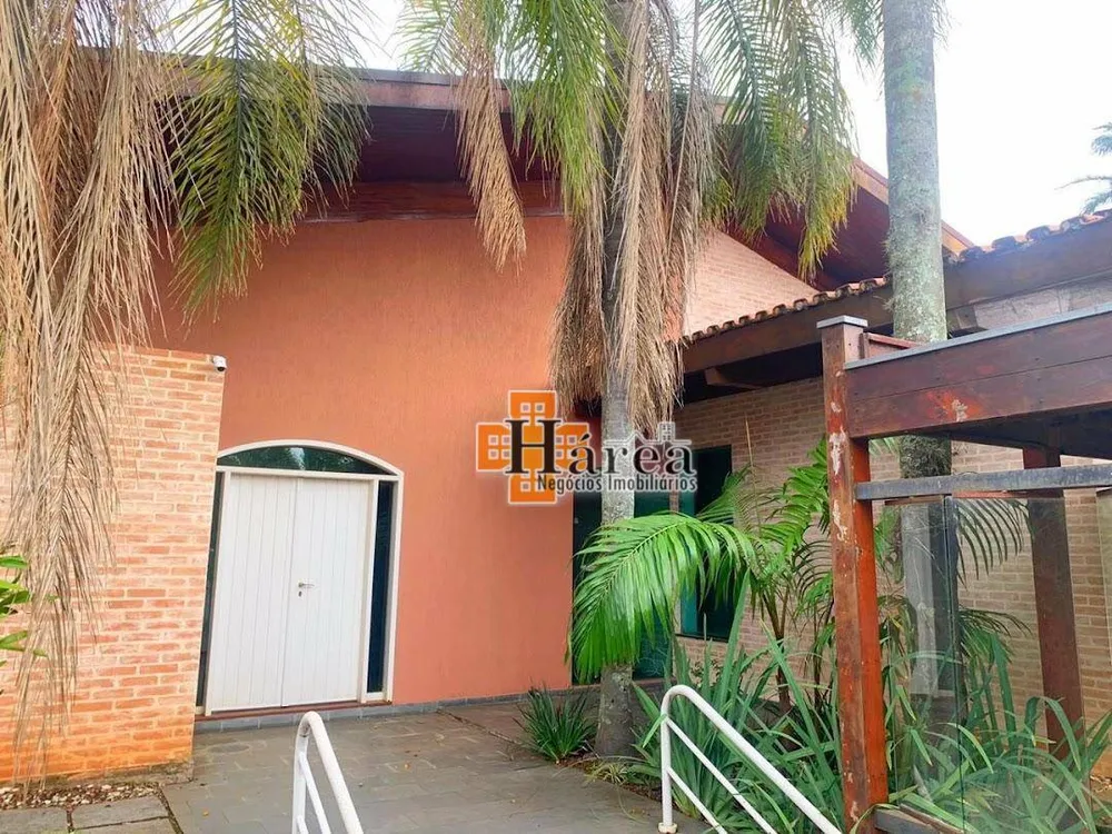 Casa, 4 quartos, 672 m² - Foto 1