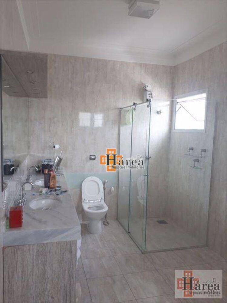 Sobrado, 4 quartos, 550 m² - Foto 1