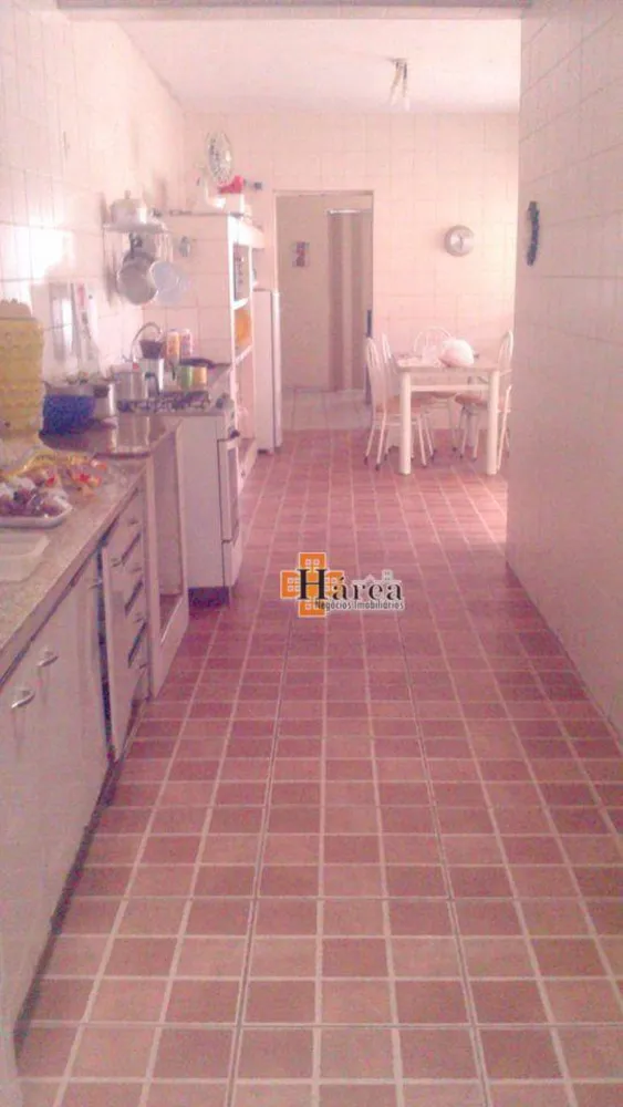 Casa, 4 quartos, 220 m² - Foto 4