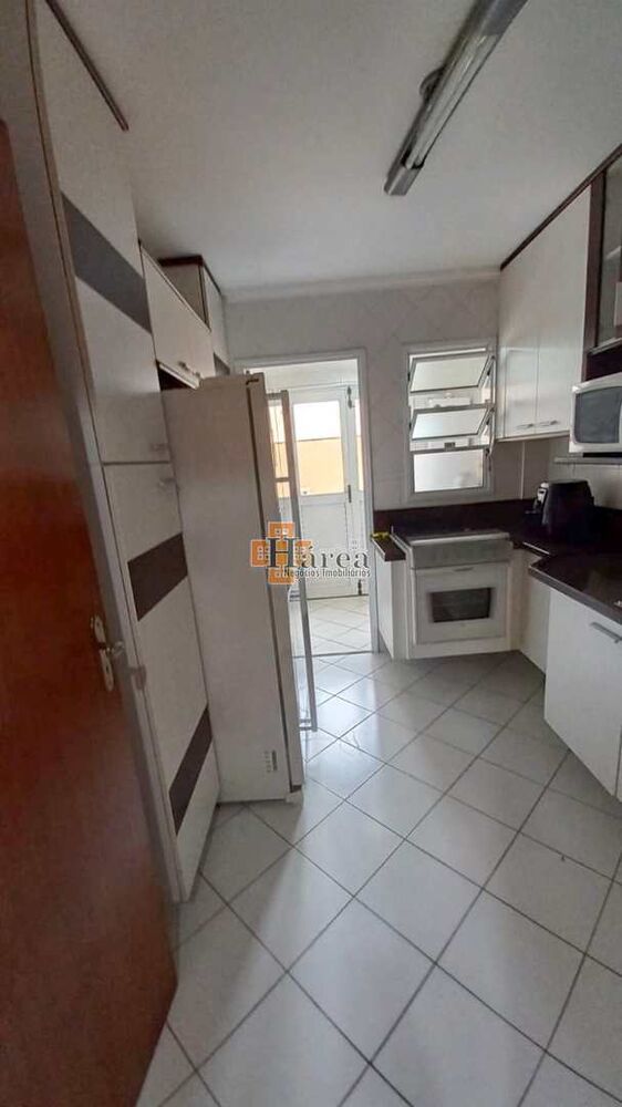 Apartamento à venda com 3 quartos, 105m² - Foto 5