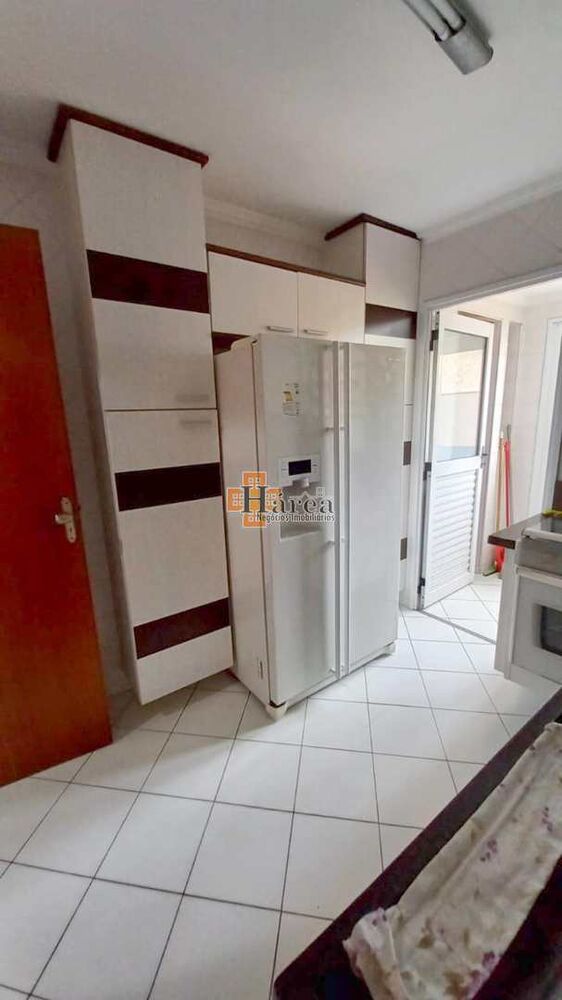 Apartamento à venda com 3 quartos, 105m² - Foto 4