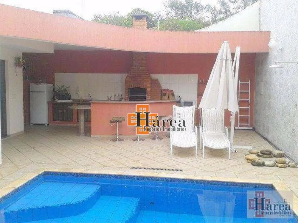 Sobrado, 4 quartos, 384 m² - Foto 1