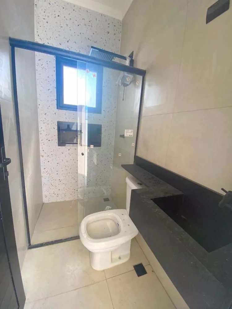 Sobrado, 3 quartos, 240 m² - Foto 1