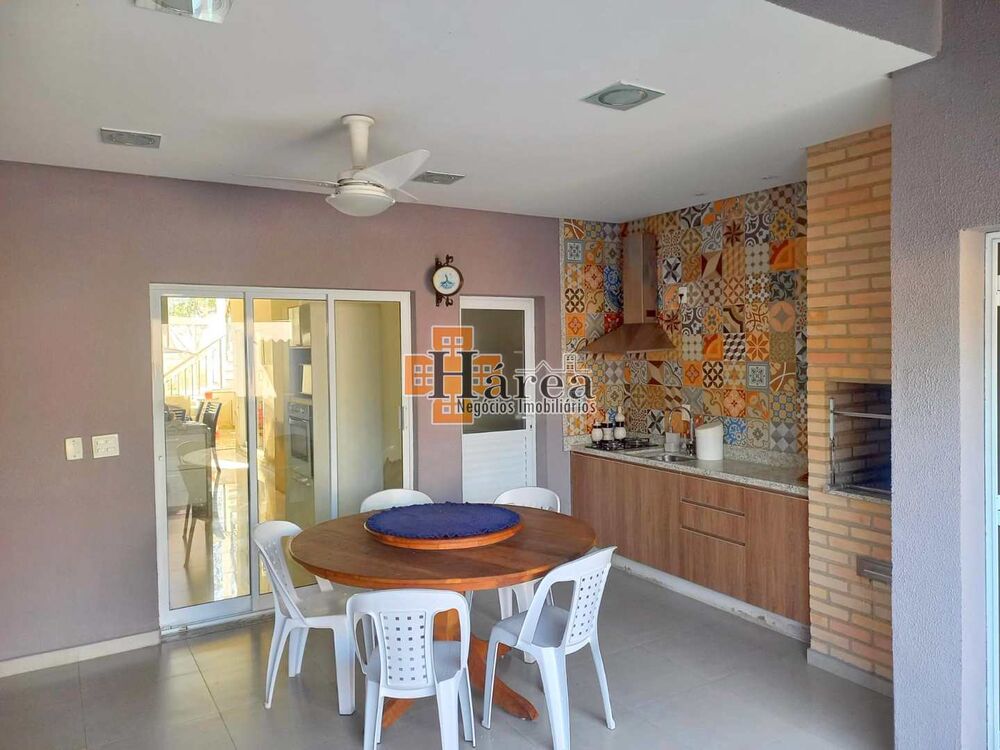 Sobrado à venda com 4 quartos, 216m² - Foto 3
