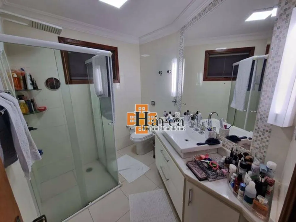 Sobrado, 3 quartos, 297 m² - Foto 4