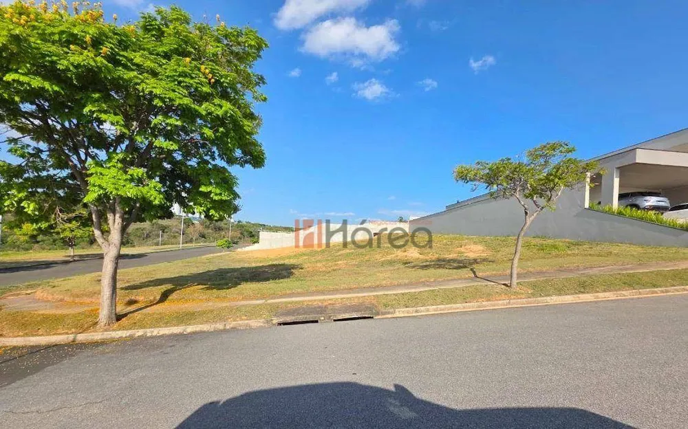 Loteamento e Condomínio, 1144 m² - Foto 1