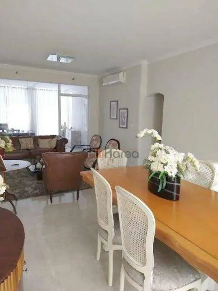 Casa, 3 quartos, 180 m² - Foto 1