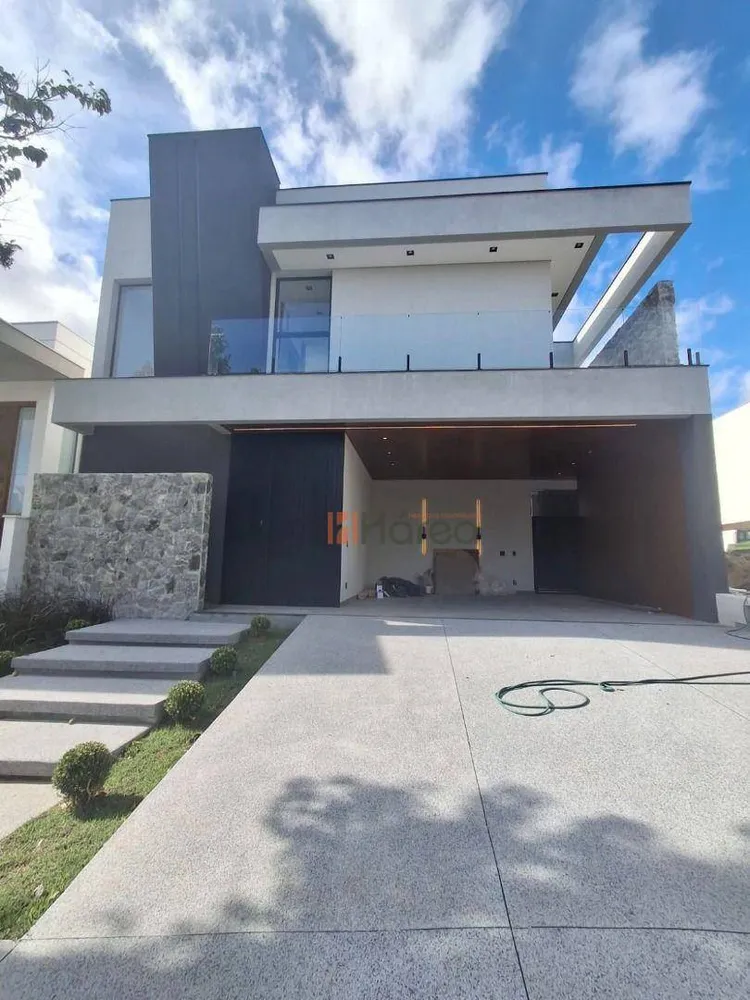 Sobrado, 3 quartos, 279 m² - Foto 2