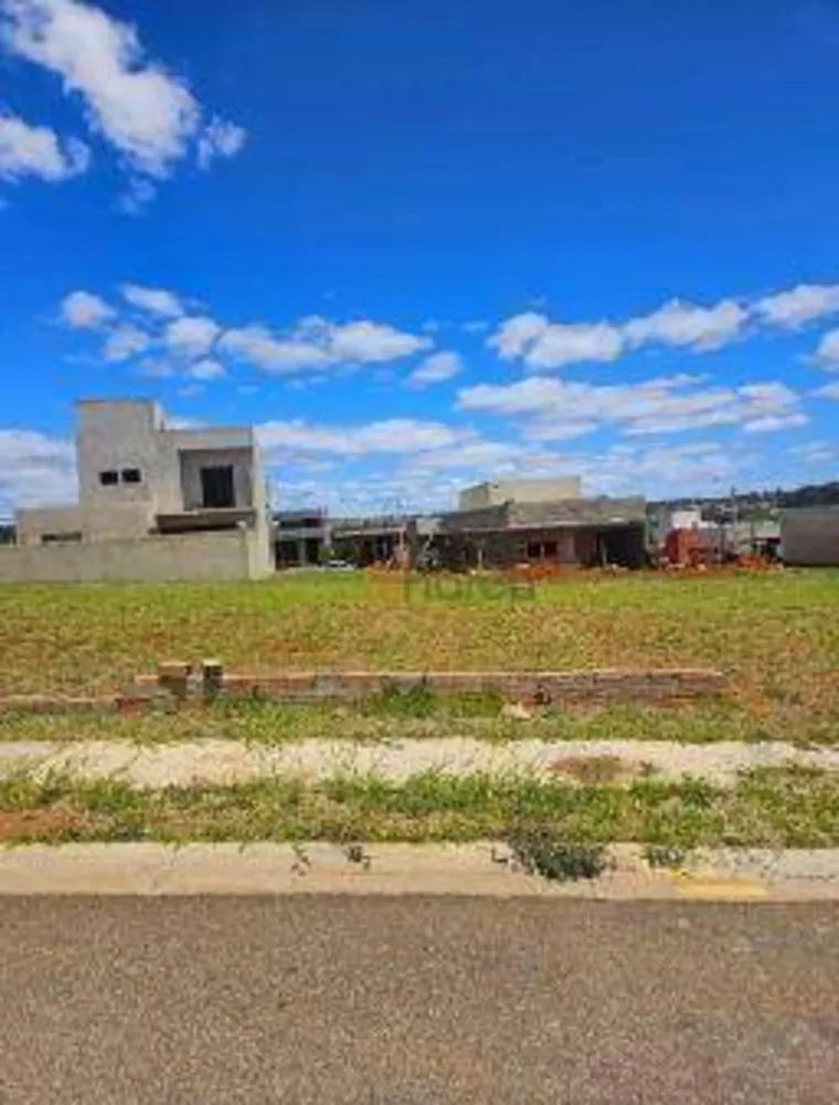 Loteamento e Condomínio, 200 m² - Foto 3
