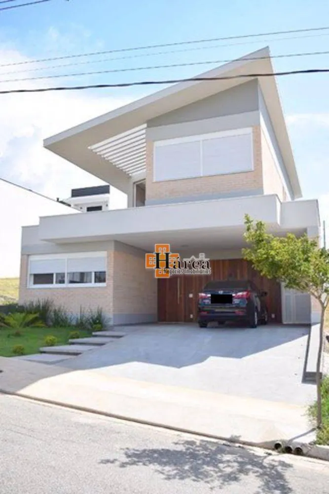 Sobrado, 3 quartos, 219 m² - Foto 1