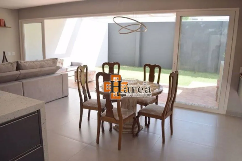 Sobrado, 3 quartos, 219 m² - Foto 9