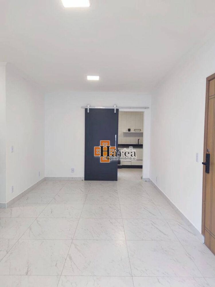Apartamento à venda com 2 quartos, 69m² - Foto 1