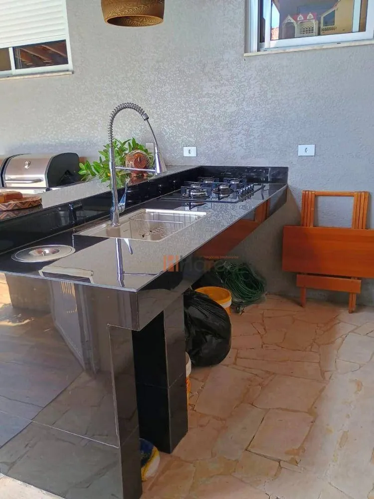 Casa, 3 quartos, 207 m² - Foto 9