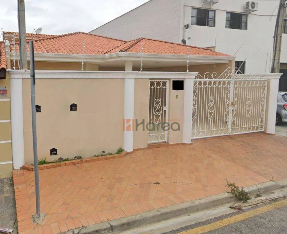 Casa, 3 quartos, 185 m² - Foto 1