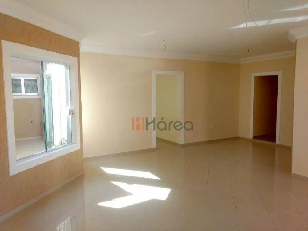 Casa, 3 quartos, 185 m² - Foto 2