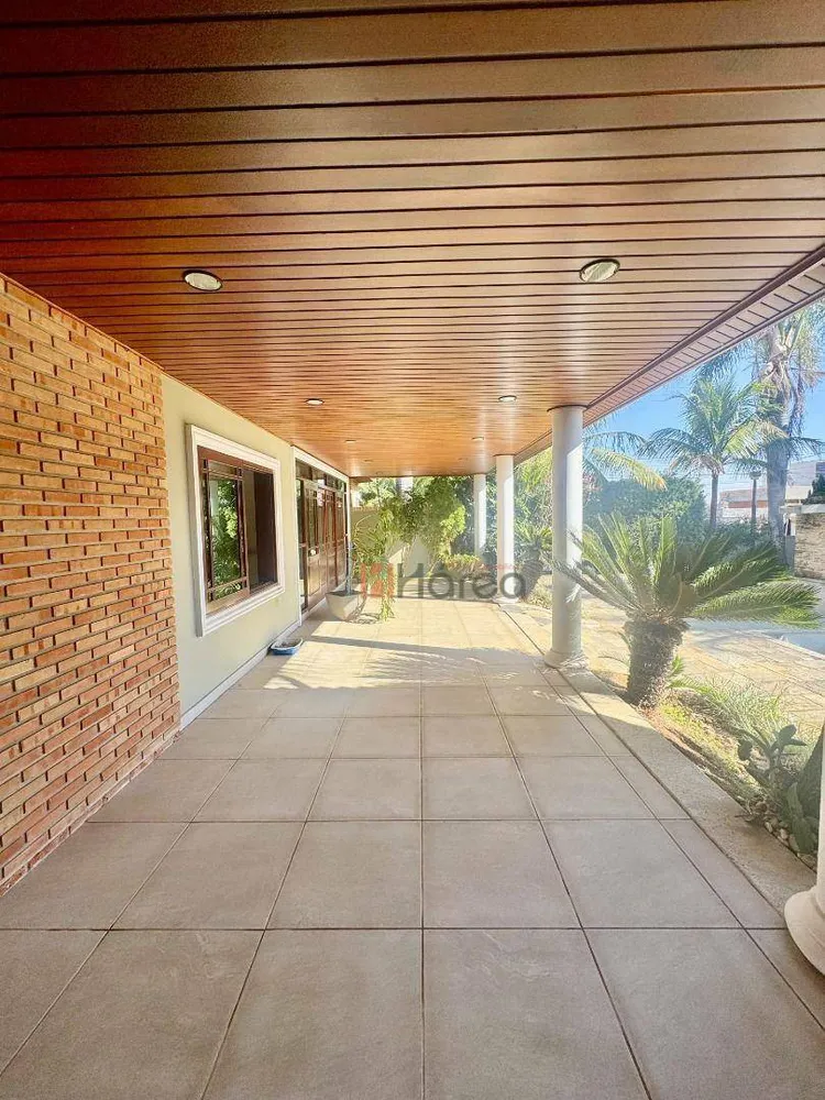 Sobrado, 5 quartos, 693 m² - Foto 4