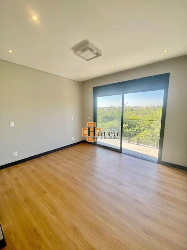 Sobrado, 3 quartos, 303 m² - Foto 2