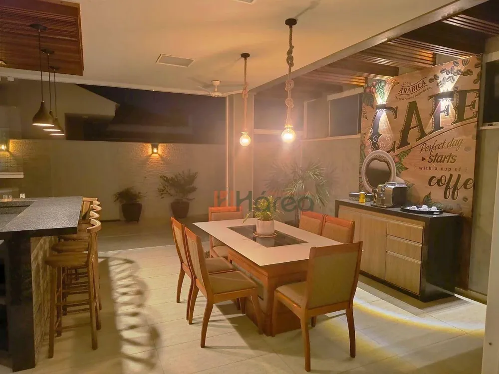 Sobrado, 3 quartos, 308 m² - Foto 3