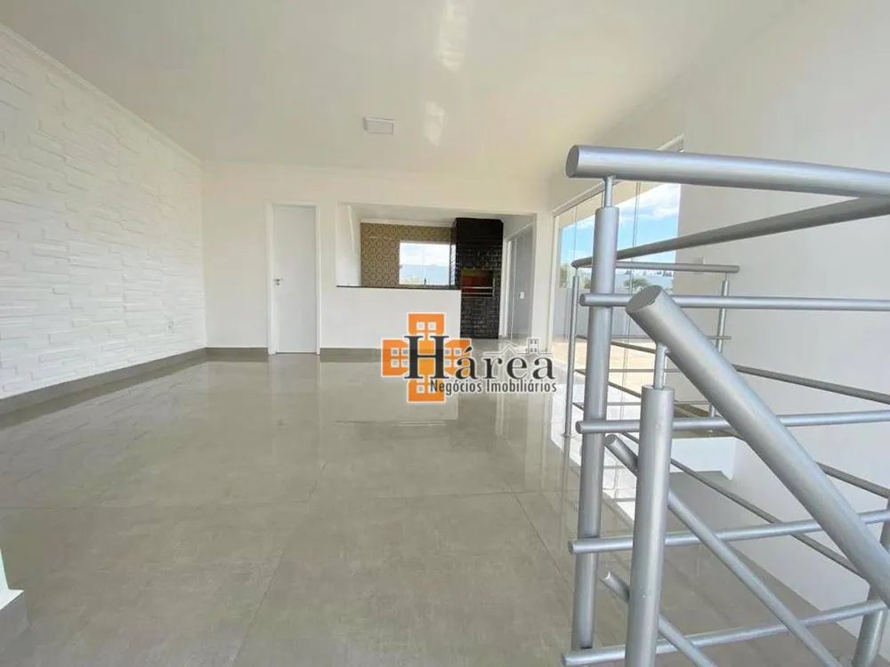 Apartamento, 3 quartos, 180 m² - Foto 1