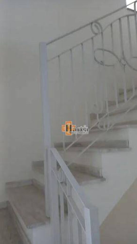 Sobrado para alugar com 4 quartos, 298m² - Foto 3
