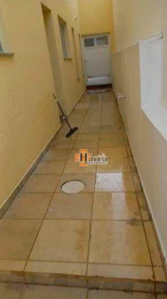 Sobrado para alugar com 4 quartos, 298m² - Foto 11
