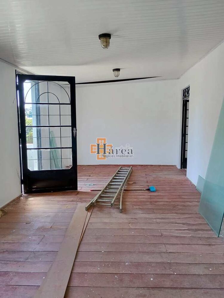 Sobrado para alugar com 3 quartos - Foto 1
