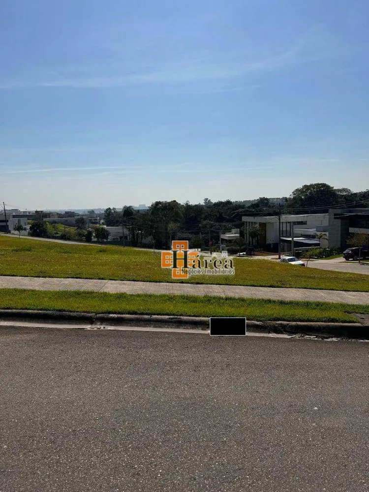 Loteamento e Condomínio, 1047 m² - Foto 1