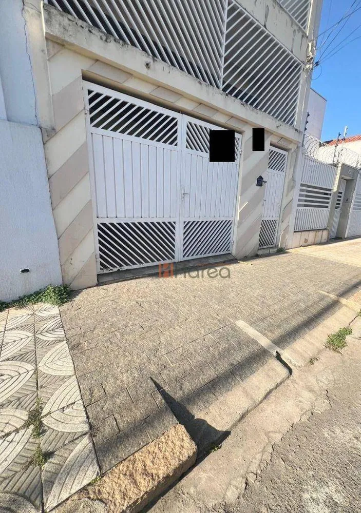 Sobrado, 3 quartos, 214 m² - Foto 2